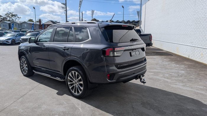 2025 Ford Everest Platinum