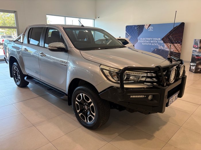 2015 Toyota Hilux