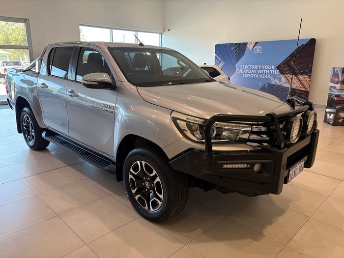 2015 Toyota Hilux
