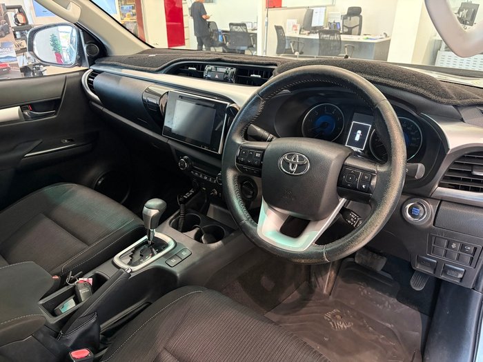 2015 Toyota Hilux