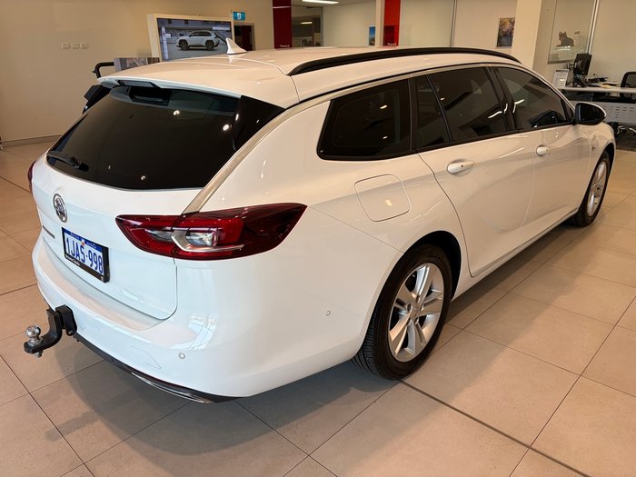 2018 Holden COMMODORE