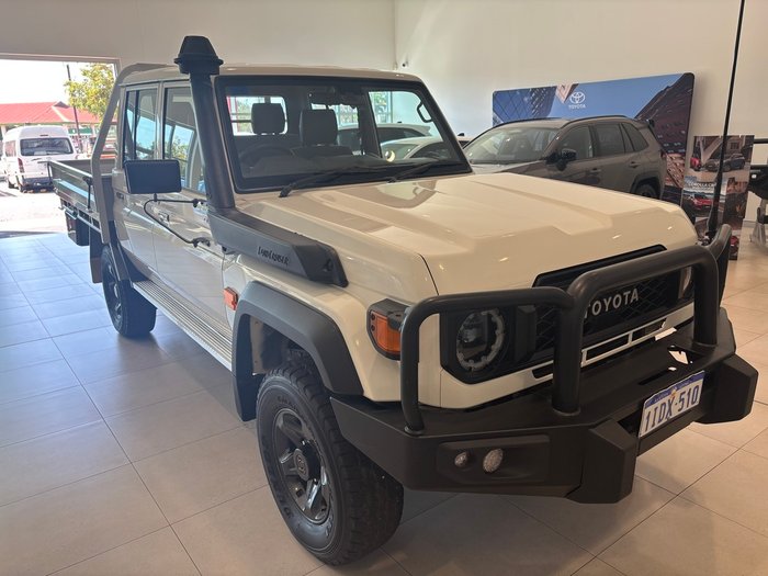 2023 Toyota Landcruiser Military