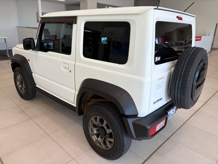 Suzuki JIMNY GLX