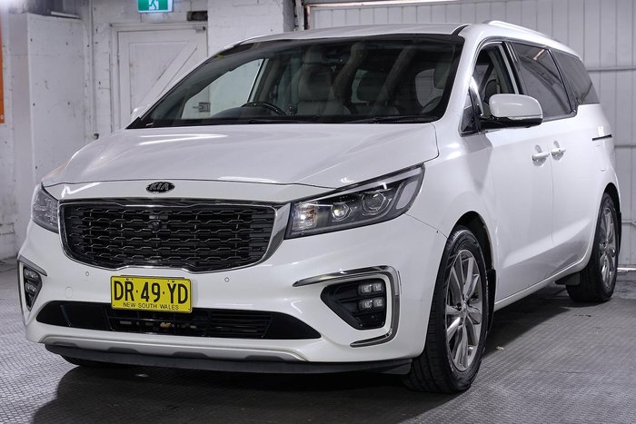 2018 Kia Carnival Platinum