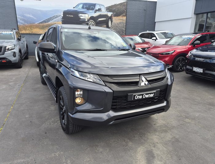 2022 Mitsubishi Triton GLX-R