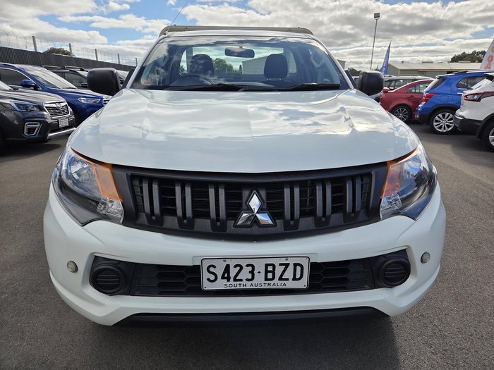 2018 Mitsubishi Triton GLX