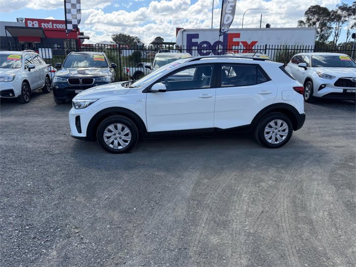 2022 KIA STONIC S