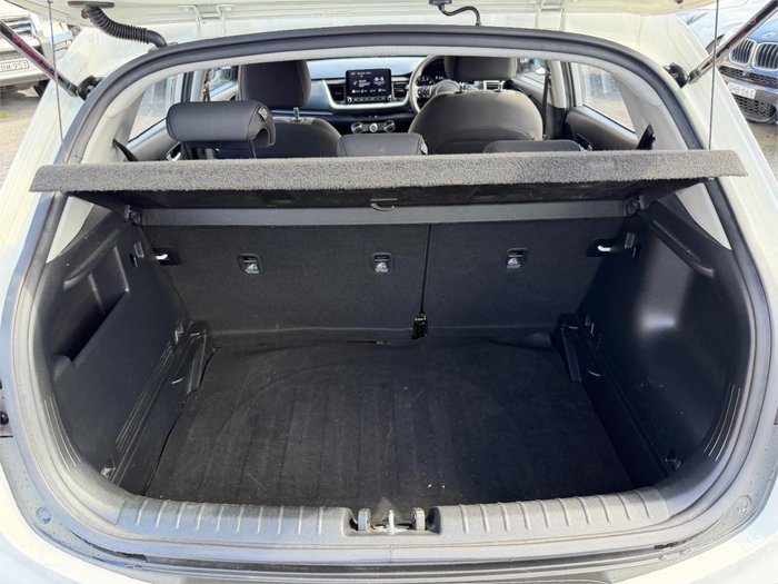 2022 KIA STONIC S