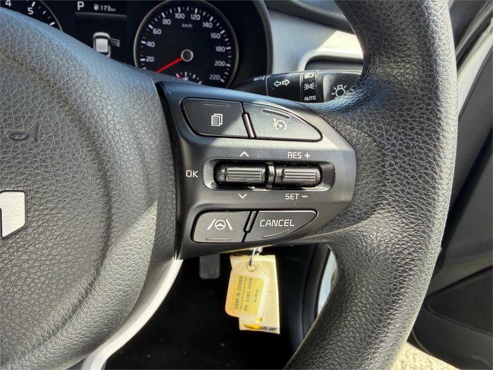 2022 KIA STONIC S
