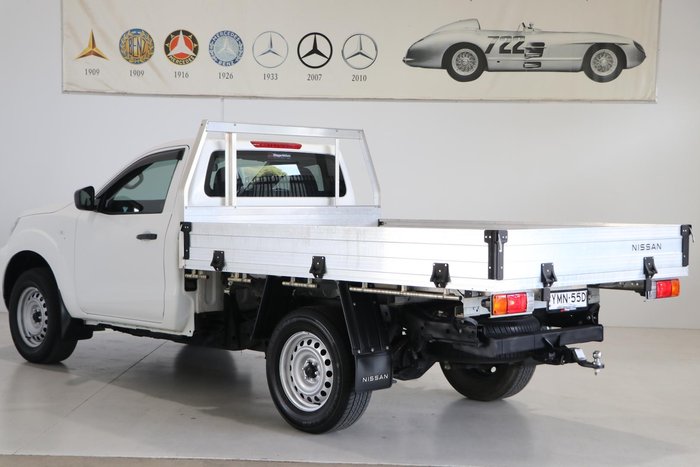 2022 Nissan Navara SL