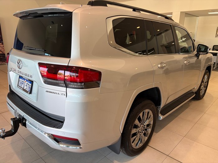 2022 Toyota LANDCRUISER