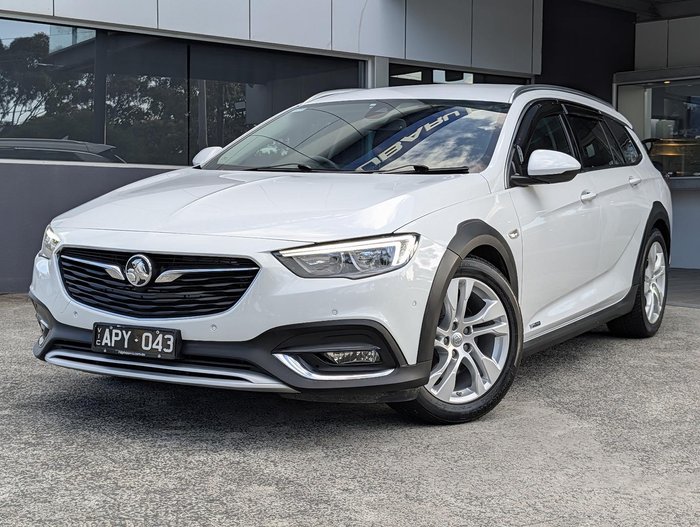2018 Holden Calais
