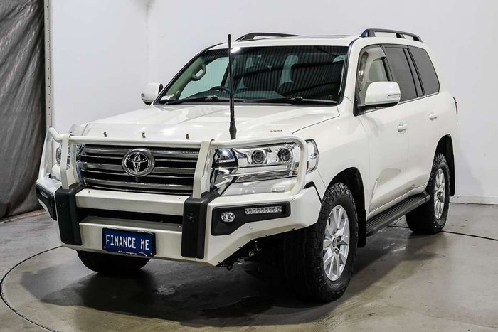 2020 Toyota Landcruiser VX