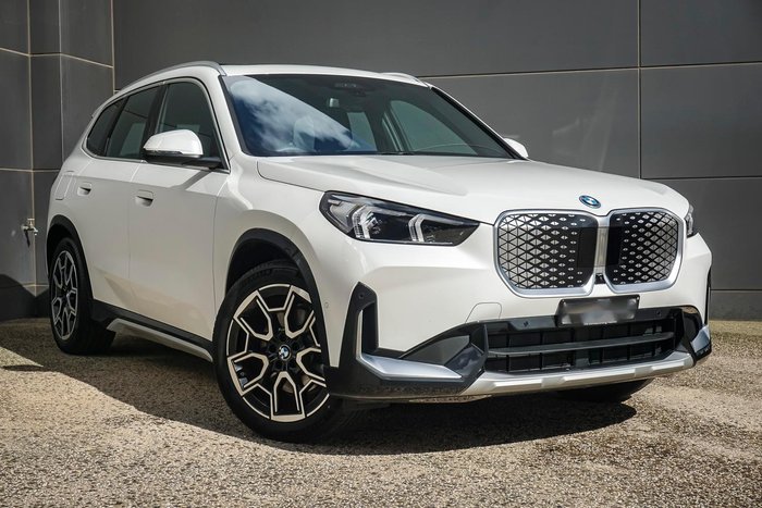 2025 BMW iX1