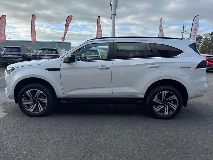 2026 Isuzu MU-X LS-T MY25.5 4X4 Dual Range Moonstone White