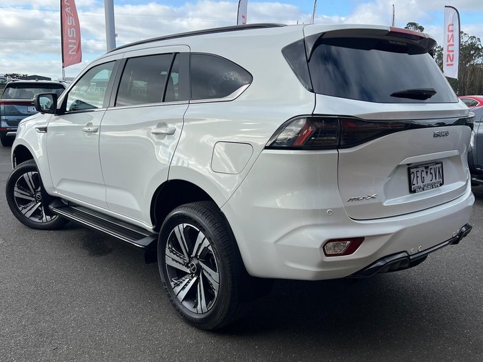 2026 Isuzu MU-X LS-T MY25.5 4X4 Dual Range Moonstone White