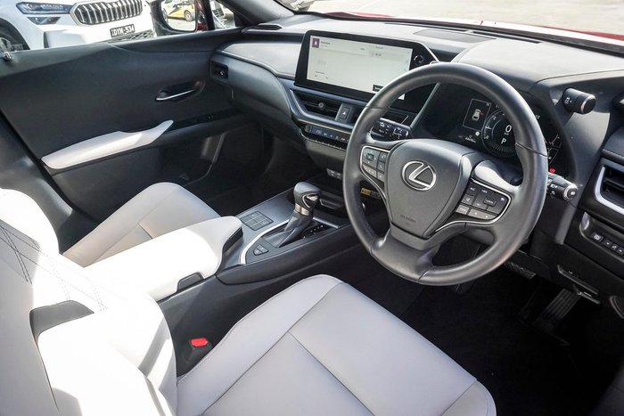 2023 Lexus UX 200 Luxury