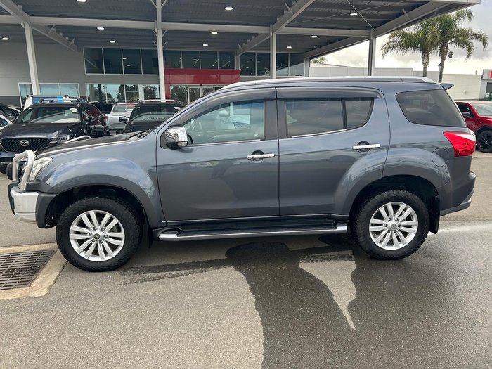 2017 Isuzu MU-X LS-T