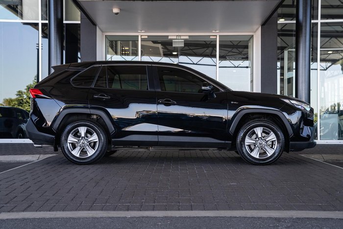2025 Toyota RAV4 GX