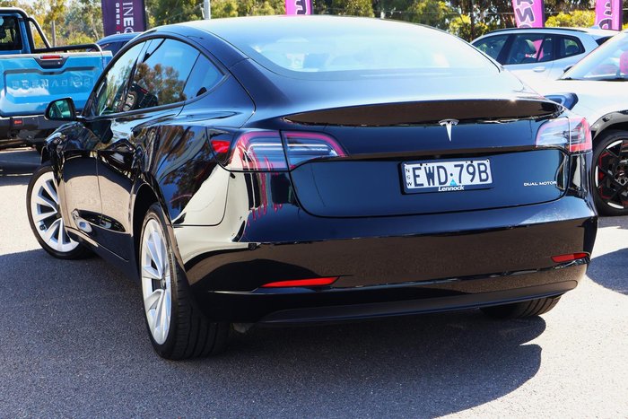 2022 Tesla Model 3 Long Range