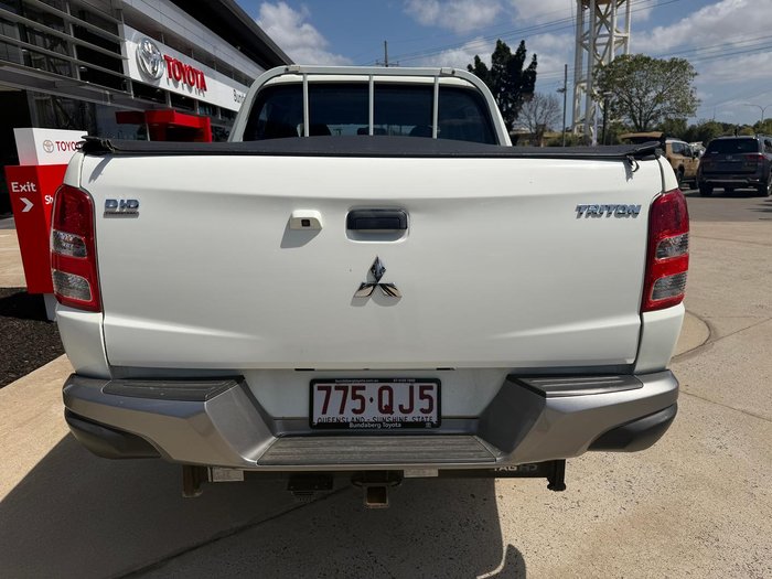 2016 Mitsubishi Triton