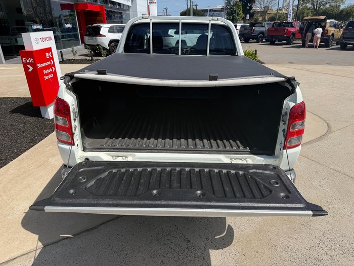 2016 Mitsubishi Triton