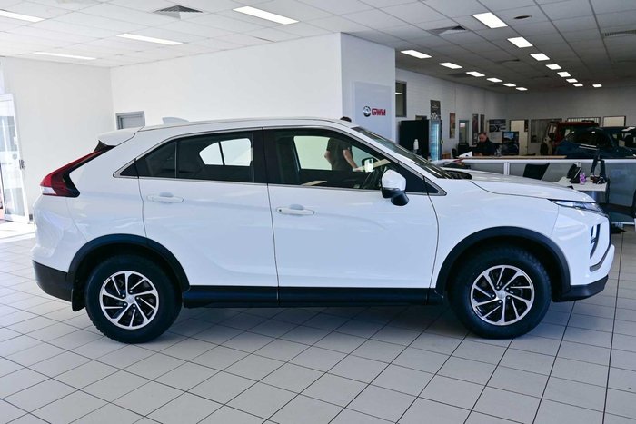 2025 Mitsubishi Eclipse Cross ES