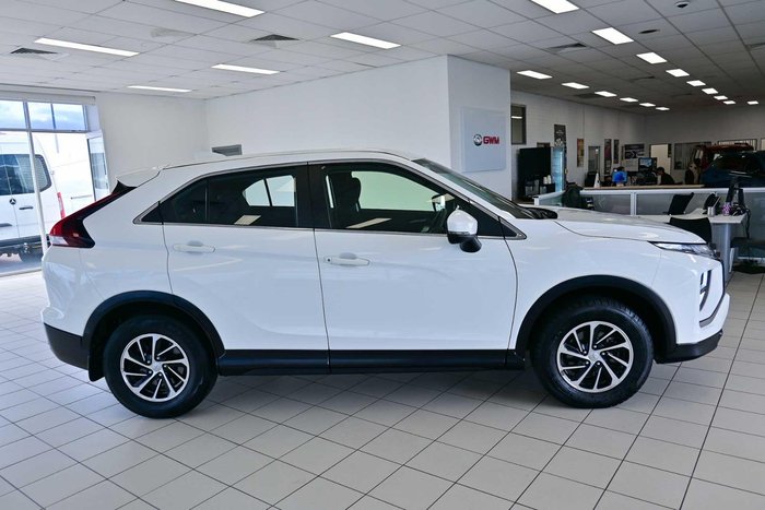 2025 Mitsubishi Eclipse Cross ES