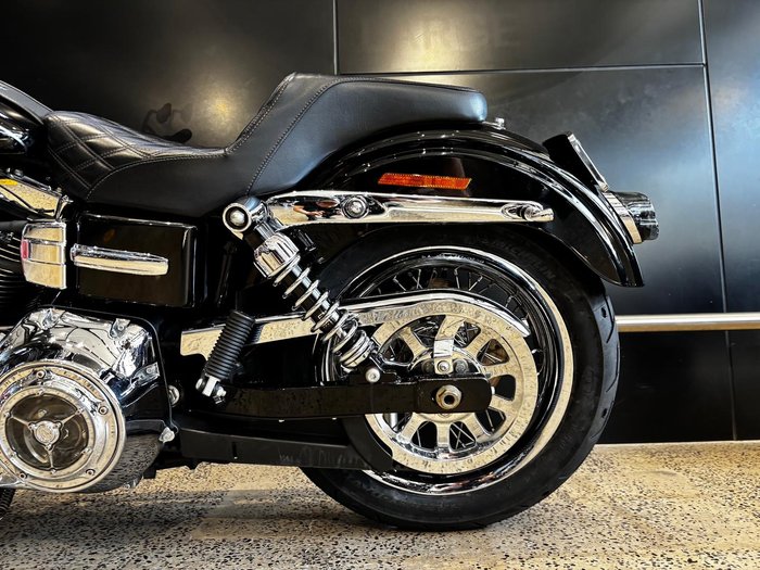 2012 Harley-Davidson Dyna Super Glide Custom 1584 (FXDC)