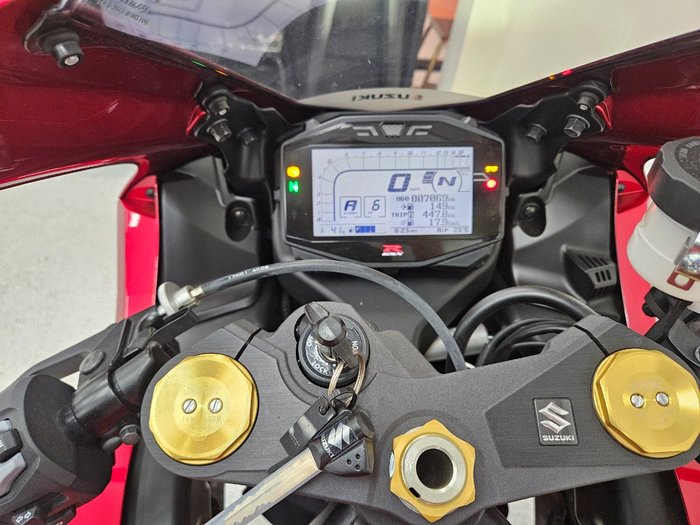 2025 Suzuki GSX-R1000R