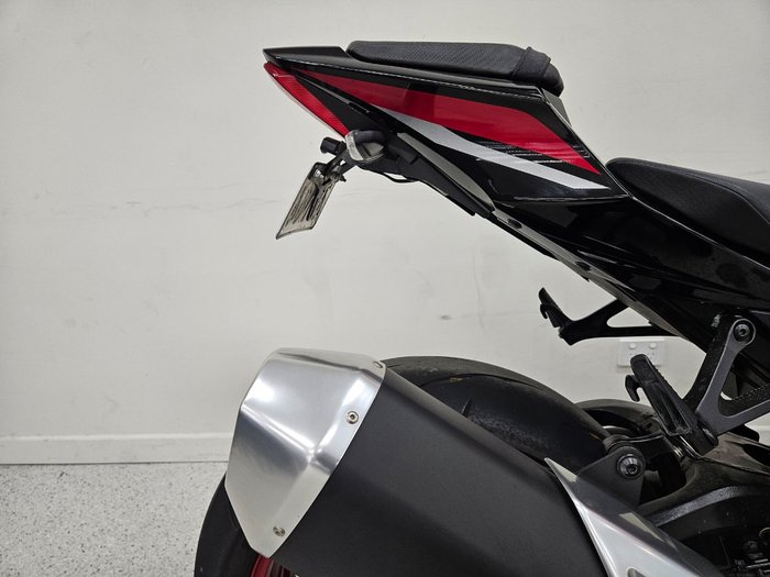 2025 Suzuki GSX-R1000R