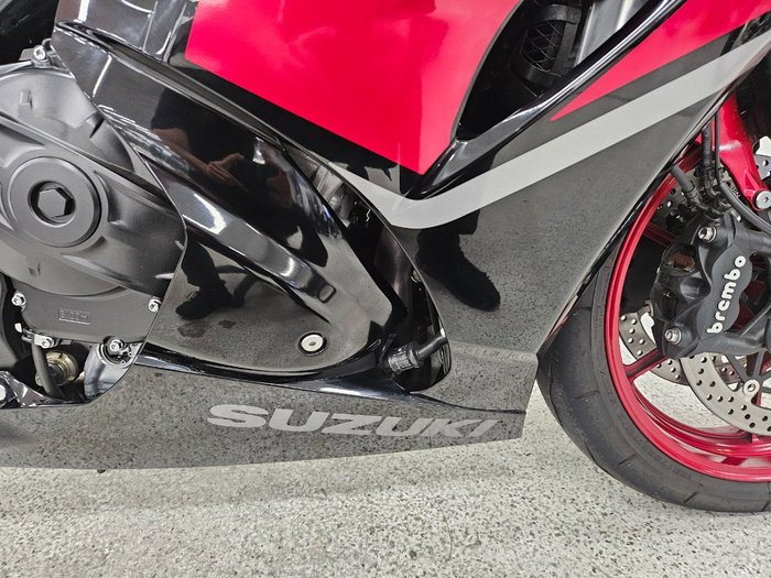 2025 Suzuki GSX-R1000R