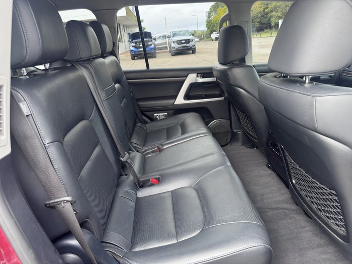 2017 Toyota Landcruiser VX