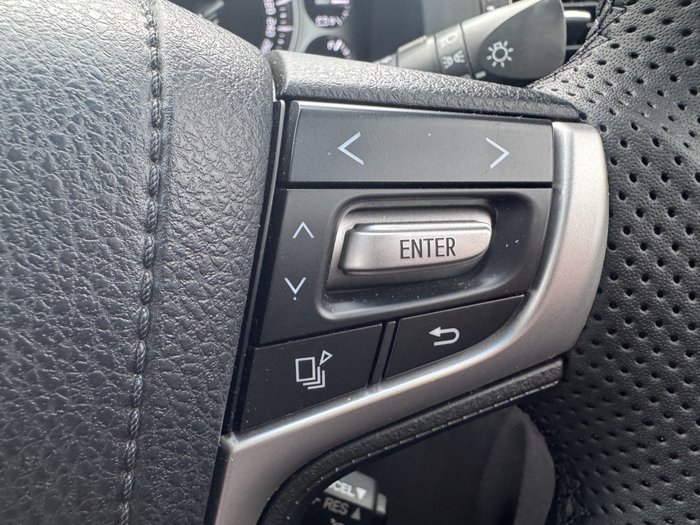 2017 Toyota Landcruiser VX