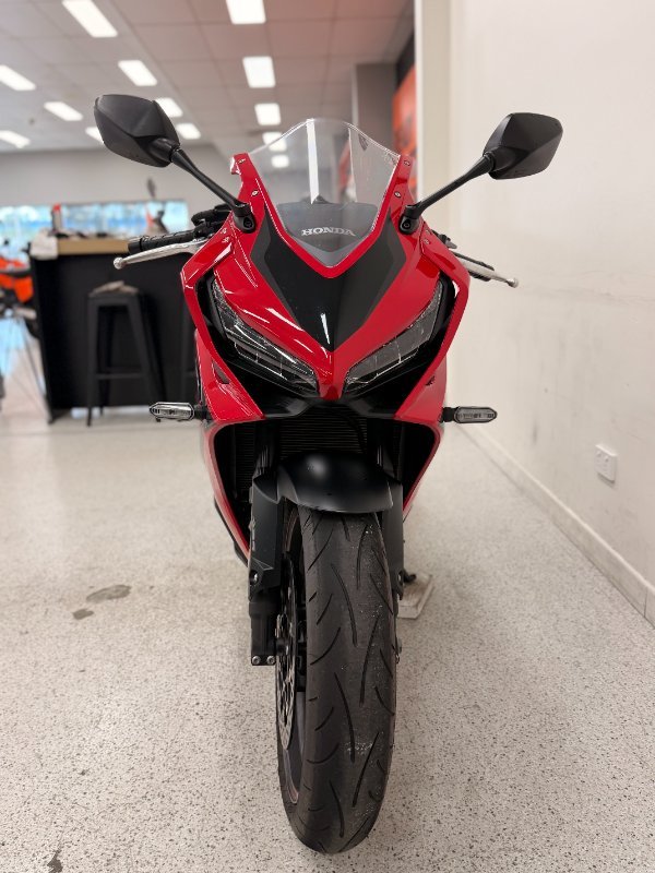 2023 Honda CBR650R