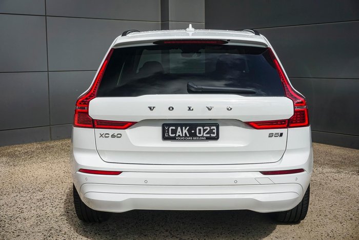 2022 Volvo XC60 B5 Momentum
