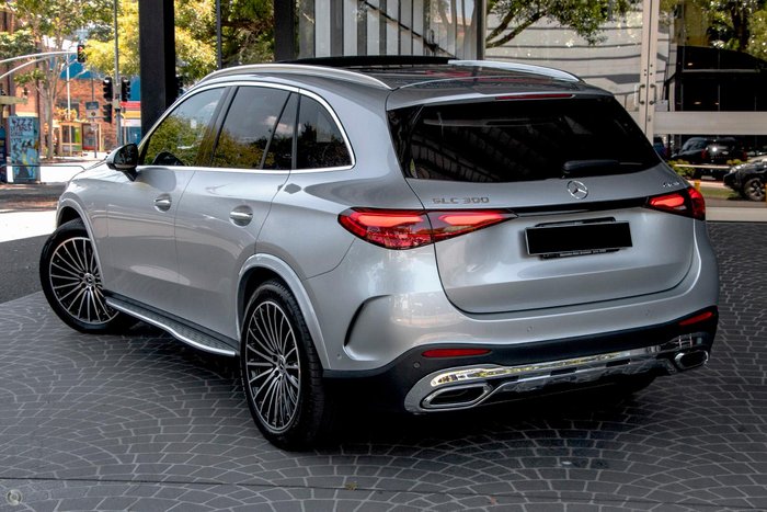 2026 Mercedes-Benz GLC-Class GLC300