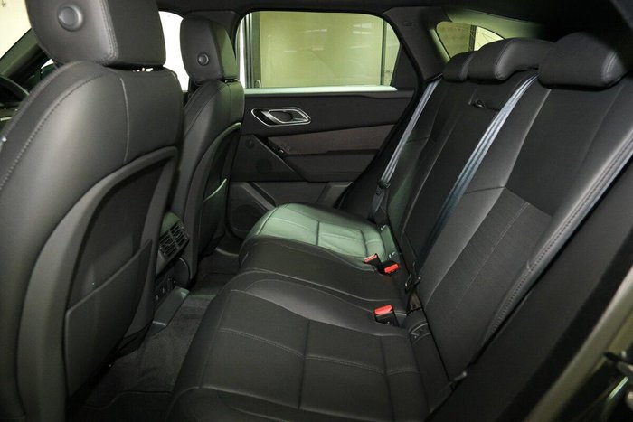 2025 Land Rover Range Rover Velar P250 Dynamic SE