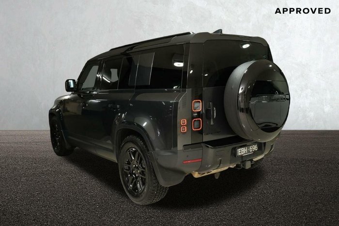2025 Land Rover Defender 110 D250 S