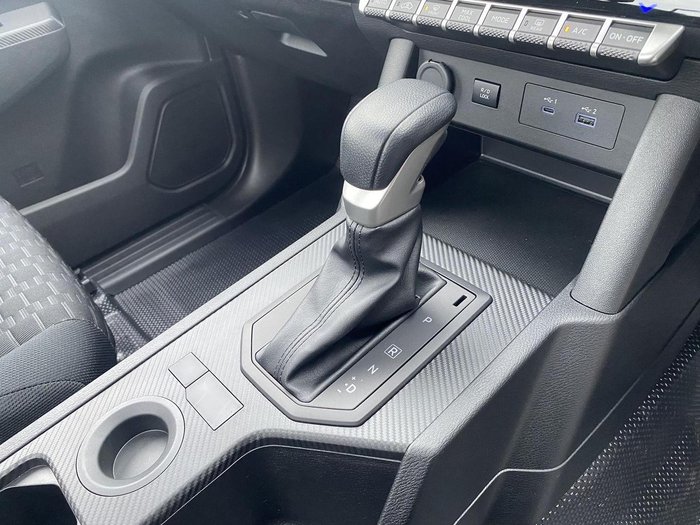 2025 Mitsubishi Triton GLX+