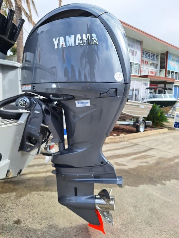 2023 Yellowfin 6200 Folding HT