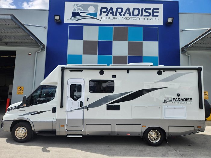 2025 Paradise MotorHomes Integrity Club Deluxe (1,900kms on the clock)