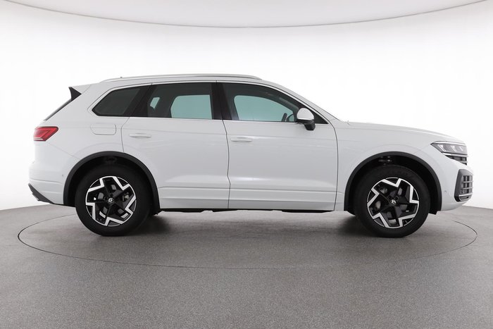 2025 Volkswagen Touareg