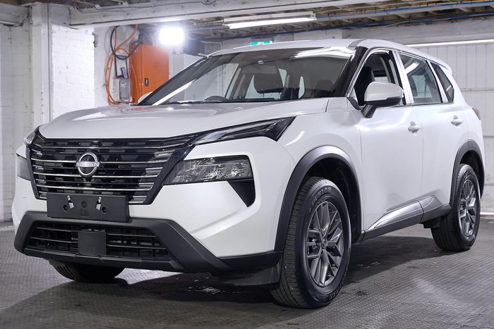 2026 Nissan X-TRAIL ST