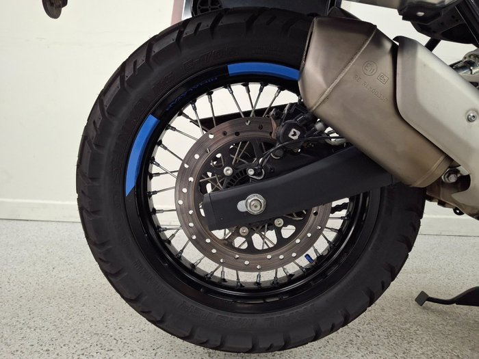 2024 Royal Enfield HIMALAYAN 450 Blue