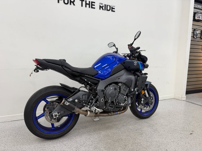 2024 YAMAHA