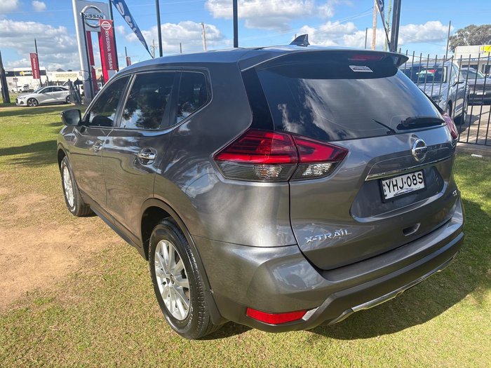 2017 Nissan X-TRAIL