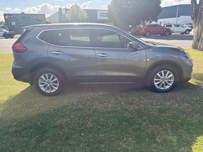 2017 Nissan X-TRAIL