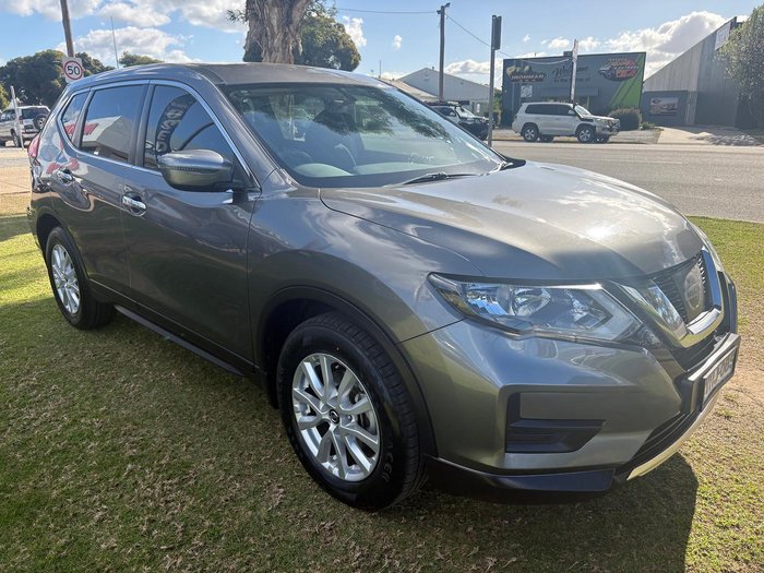 2017 Nissan X-TRAIL