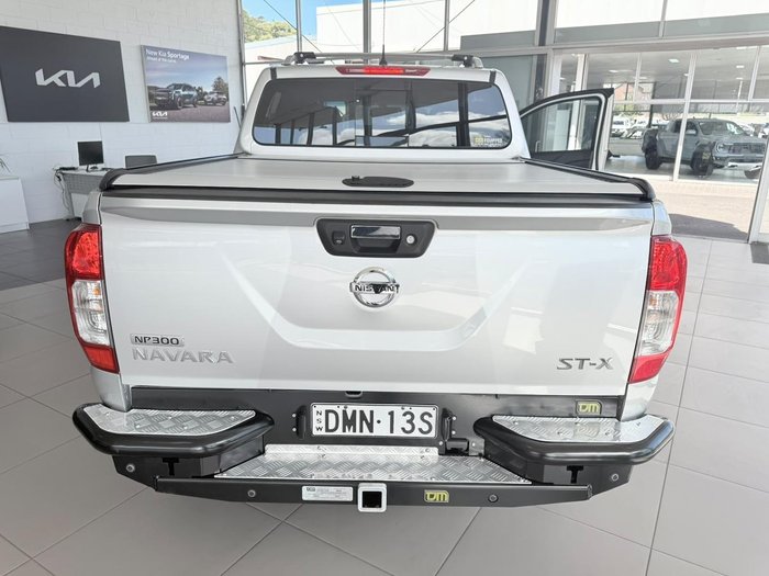 2015 Nissan Navara ST-X